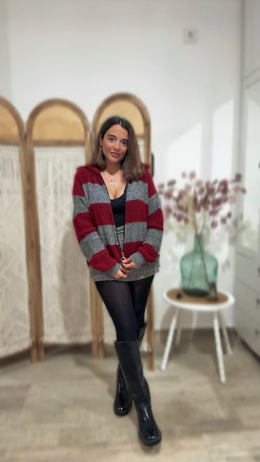 Jersey Rayas Gris y Rojo