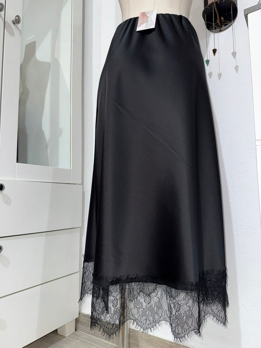 Falda Encaje Negra
